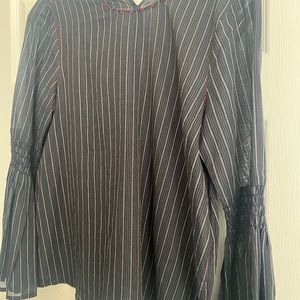 Cute blouse by Velvet